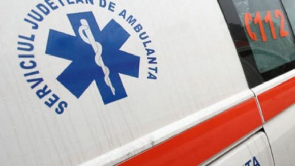 Copilă de 9 ani lovită de o mașină