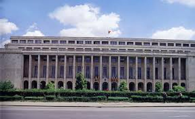 BUCUREŞTI: Guvernul se reuneşte luni în şedinţă extraordinară pe tema tragediei din Colectiv. Cîmpeanu se întâlneşte şi cu ambasadorii BUCUREŞTI: Guvernul se reuneşte luni în şedinţă extraordinară pe tema tragediei din Colectiv. Cîmpeanu se întâlneşte şi cu ambasadorii