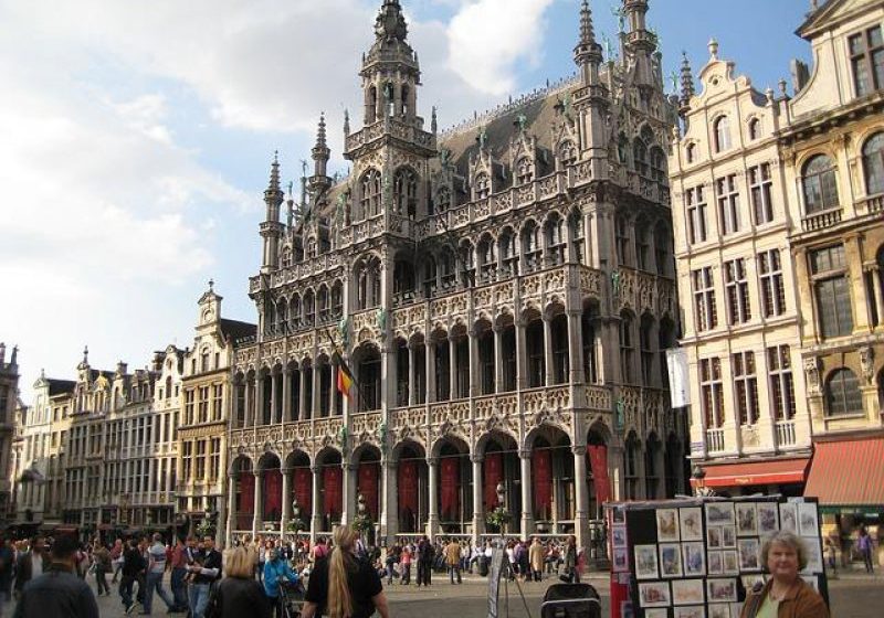 BELGIA: Ridicarea la maxim a nivelului de alertă teroristă la Bruxelles, legată de riscul unui atentat cu arme și explozibili