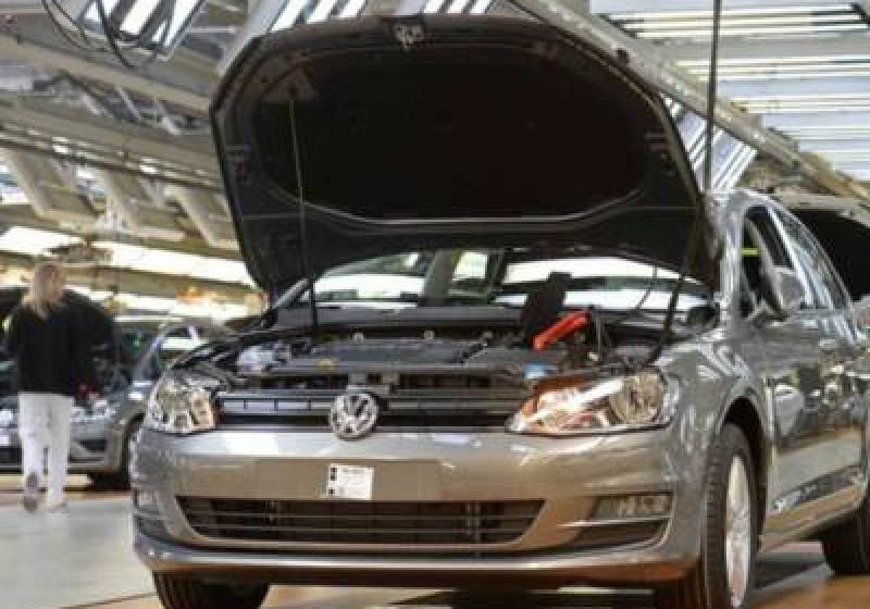 VOLKSWAGEN: Proprietarii de vehicule din Australia solicită despăgubiri de peste 70 milioane dolari