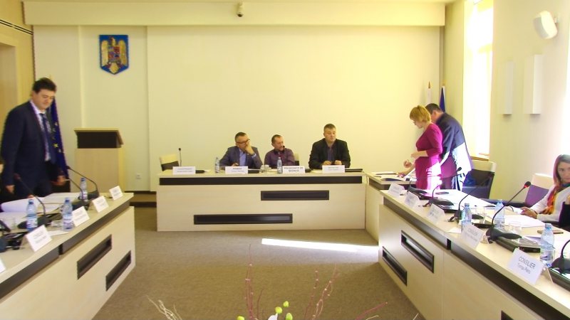 SIGHET: Podul peste râul Șugău va putea fi construit SIGHET: Podul peste râul Șugău va putea fi construit