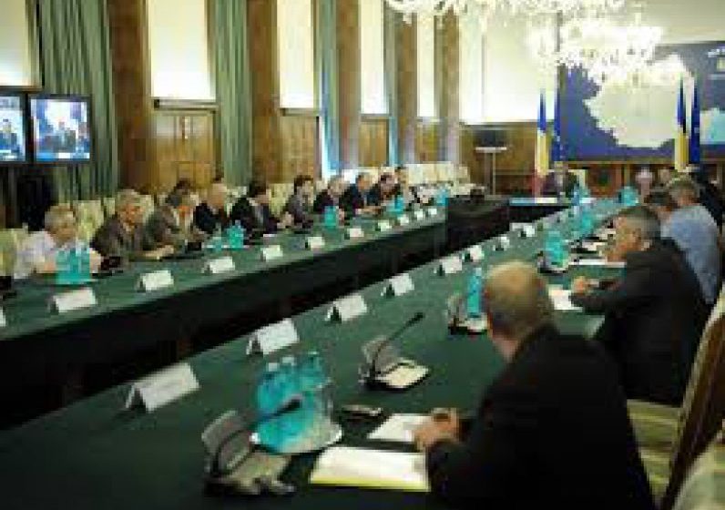 ŞEDINŢĂ DE GUVERN: ISU va putea închide cluburile şi va putea dispune amenzi până la 100.000 lei ŞEDINŢĂ DE GUVERN: ISU va putea închide cluburile şi va putea dispune amenzi până la 100.000 lei