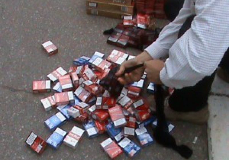 MARAMUREŞ: Peste 3.600 pachete cu ţigări de contrabandă confiscate de poliţişti