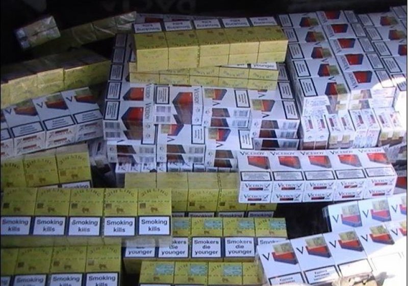 MARAMUREŞ: 280 pachete cu ţigări de contrabandă confiscate de poliţişti