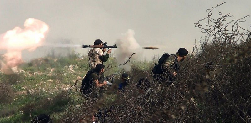 Siria: Gruparea jihadistă Statul Islamic avansează în centrul țării Siria: Gruparea jihadistă Statul Islamic avansează în centrul țării