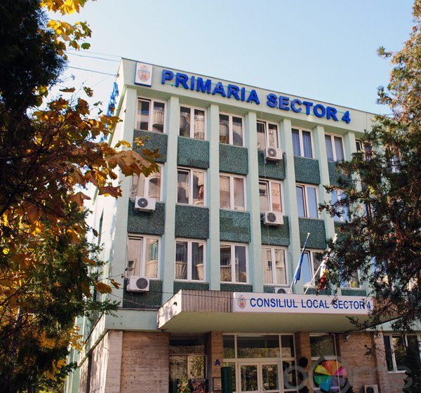 Dosar incendiu: Anchetatorii au ridicat documente de la Primăria Sectorului 4