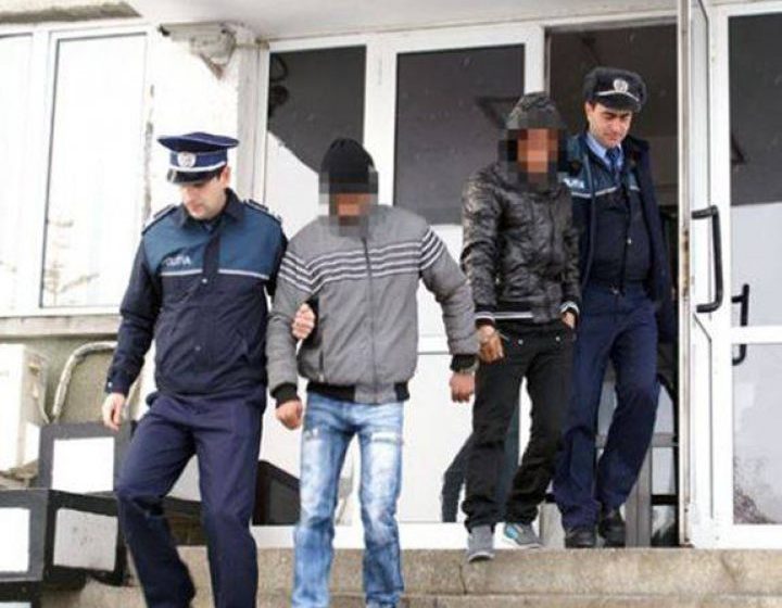BAIA MARE: Două persoane au fost prinse în flagrant în timp ce încercau să sustragă bunuri dintr-un garaj