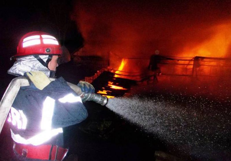 MARAMUREŞ: Accidente rutiere şi incendii, noaptea trecută, în judeţ MARAMUREŞ: Accidente rutiere şi incendii, noaptea trecută, în judeţ