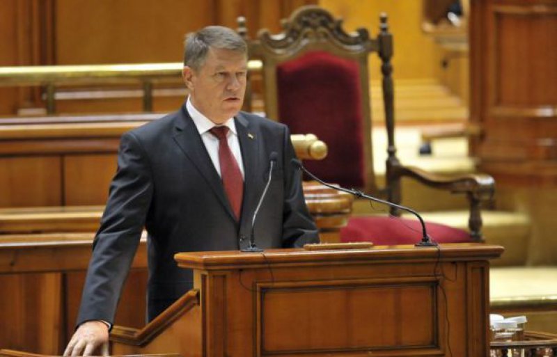 IOHANNIS: Cea mai tragică lecţie a anului 2015 se numeşte Colectiv. Concluzia, corupţia ucide IOHANNIS: Cea mai tragică lecţie a anului 2015 se numeşte Colectiv. Concluzia, corupţia ucide