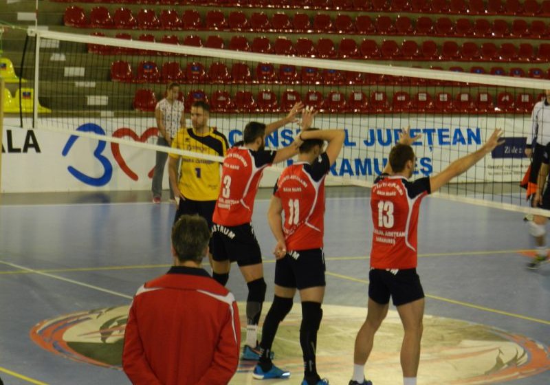 VOLEI: Știința Explorări Baia Mare – Banatul Caransebeș 3-1