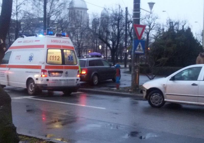 BAIA MARE: Două persoane au fost rănite în urma unui accident rutier