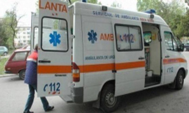 BÂRSANA: Un bărbat de 72 de ani a ajuns astăzi la spital cu capul spart. Încă nu se ştie dacă a fost accident rutier sau victima a căzut BÂRSANA: Un bărbat de 72 de ani a ajuns astăzi la spital cu capul spart. Încă nu se ştie dacă a fost accident rutier sau victima a căzut