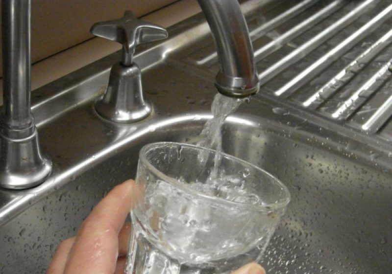 MARAMUREŞ: Cetăţenii mai multor localităţi trebuie să se racordeze la noua reţea de distribuţie a apei potabile, altfel riscă sancţiuni MARAMUREŞ: Cetăţenii mai multor localităţi trebuie să se racordeze la noua reţea de distribuţie a apei potabile, altfel riscă sancţiuni