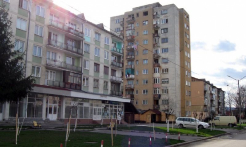 SIGHET: Zece blocuri urmează să fie reabilitate termic SIGHET: Zece blocuri urmează să fie reabilitate termic