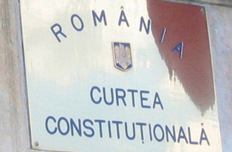 CCR: Legea referitoare la interzicerea fumatului în spațiile publice închise este constituțională CCR: Legea referitoare la interzicerea fumatului în spațiile publice închise este constituțională