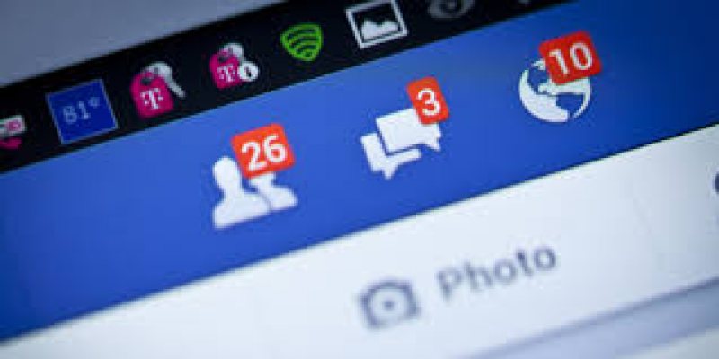 STUDIU: S-a spulberat mitul celor o mie de prieteni pe Facebook STUDIU: S-a spulberat mitul celor o mie de prieteni pe Facebook