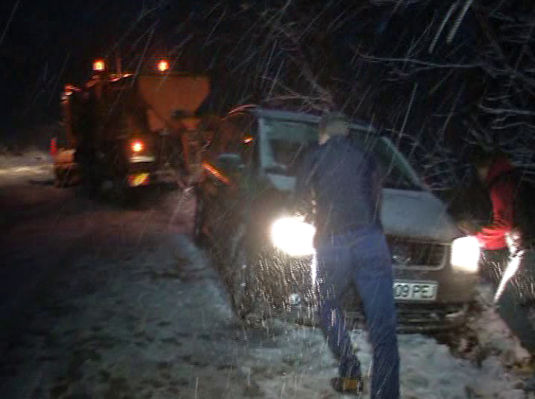 ACCIDENT MORTAL: Şi-a pierdut viaţa pentru că nu a adaptat viteza la condiţiile meteo
