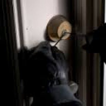 IPJ: Ziua Europeană de Prevenire a Furturilor din Locuințe, marcată prin activități de informare în Maramureș IPJ: Ziua Europeană de Prevenire a Furturilor din Locuințe, marcată prin activități de informare în Maramureș