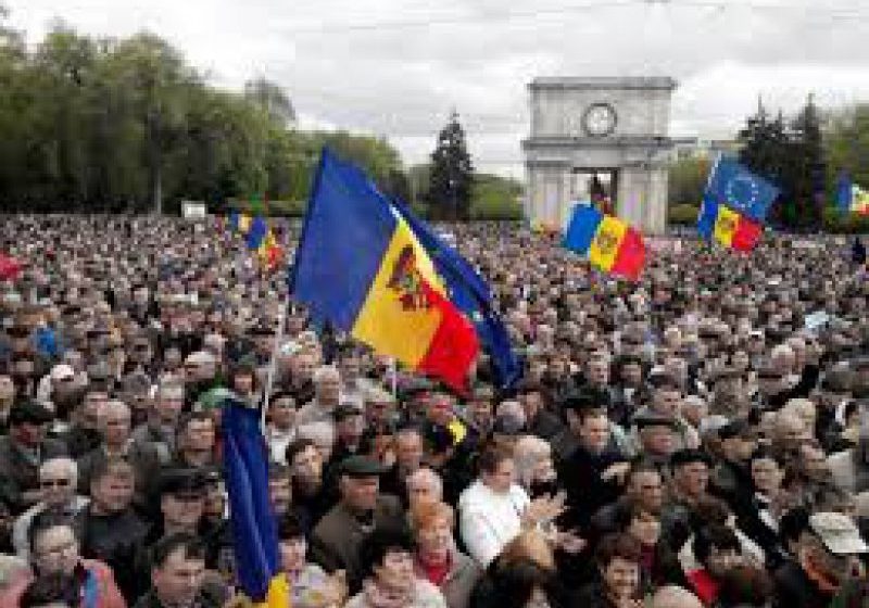 REPUBLICA MOLDOVA: Protestele împotriva învestirii guvernului Filip continuă pentru a treia zi consecutiv