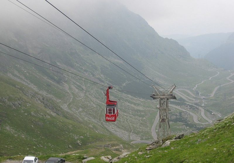 TURISM: Telecabina de la Bâlea Lac, blocată din cauza unei defecțiuni tehnice