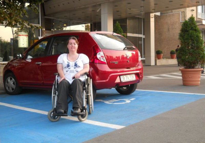 SCUTIŢI DE PLATA ROVINIETEI: Persoanele cu handicap, precum şi însoţitorii acestora beneficiază de scutire de la plata rovinietei