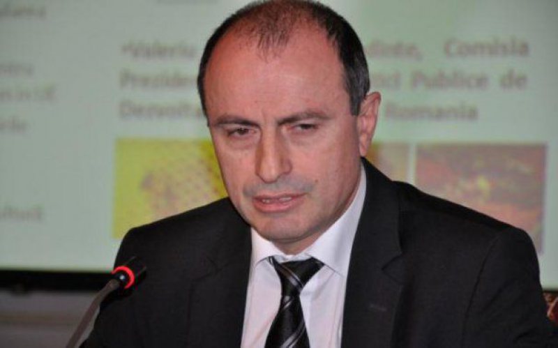 MINISTRUL AGRICULTURII: Plățile pentru crescătorii de animale încep în 25 mai; subvențiile pot ajunge și la 500 de euro pe cap de vacă MINISTRUL AGRICULTURII: Plățile pentru crescătorii de animale încep în 25 mai; subvențiile pot ajunge și la 500 de euro pe cap de vacă