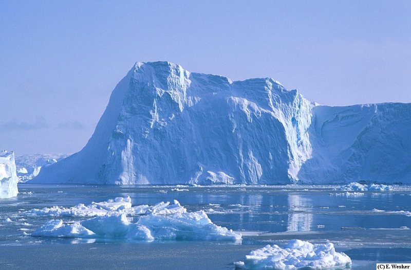 STUDIU: Antarctica poate contribui cu un metru la creșterea nivelului oceanului planetar până în anul 2100
