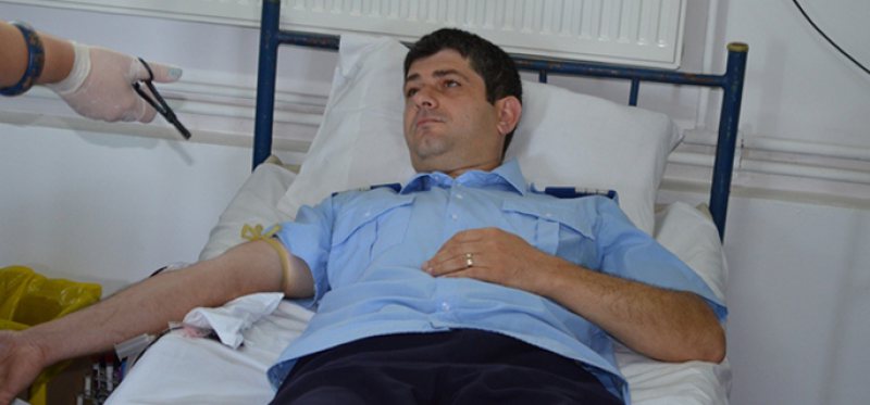 DEMERS UMANITAR: Jandarmii maramureșeni au început o campanie de donare de sânge
