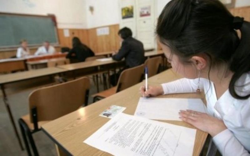 ÎNGRIJORĂTOR: 100.000 de elevi riscă să pice la Evaluarea Națională