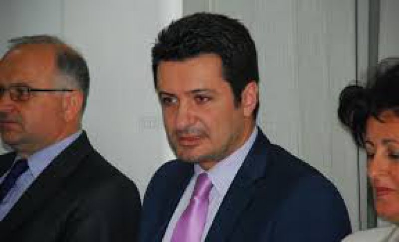 MINISTRUL SĂNĂTĂȚII: Trebuie reduse poverile financiare care apasă sistemul de sănătate MINISTRUL SĂNĂTĂȚII: Trebuie reduse poverile financiare care apasă sistemul de sănătate