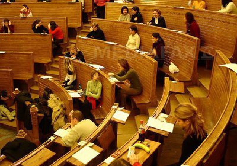 MINISTERUL EDUCAŢIEI: Datele a peste 70.000 de studenţi au fost importate în Registrul Matricol Unic MINISTERUL EDUCAŢIEI: Datele a peste 70.000 de studenţi au fost importate în Registrul Matricol Unic