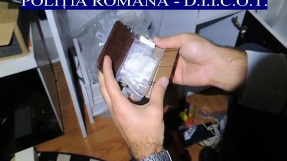 Drogurile și percepția publică