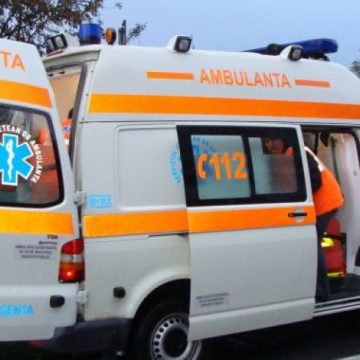 Doi răniți în două accidente