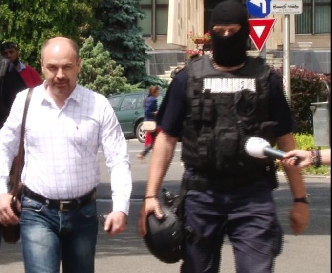 ÎN AREST PREVENTIV: Contestația arhitectului șef al Primăriei Baia Mare, respinsă