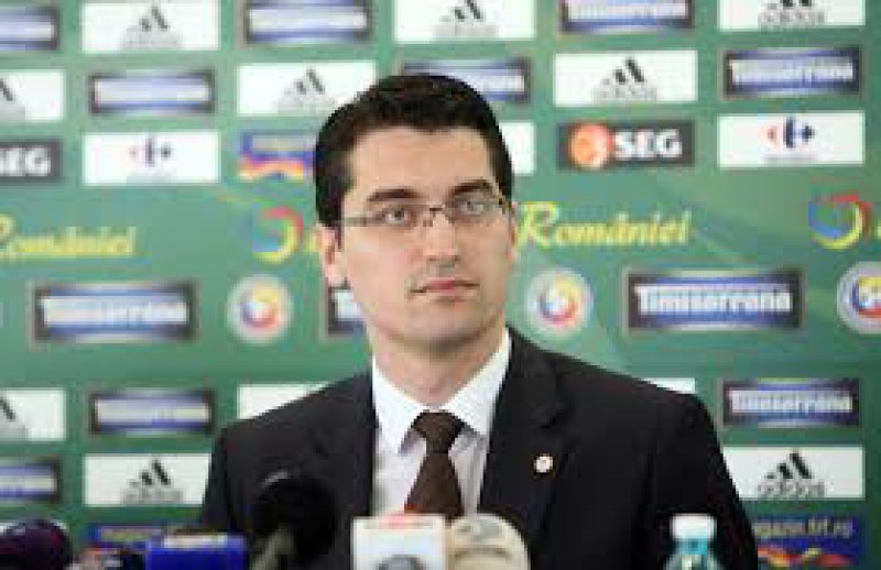 EURO 2016: Burleanu va anunța peste câteva zile dacă Iordănescu va continua la conducerea naționalei EURO 2016: Burleanu va anunța peste câteva zile dacă Iordănescu va continua la conducerea naționalei