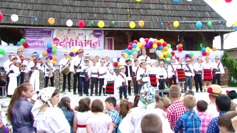 SPECIAL: Serbările Copilăriei, la Vadu Izei SPECIAL: Serbările Copilăriei, la Vadu Izei