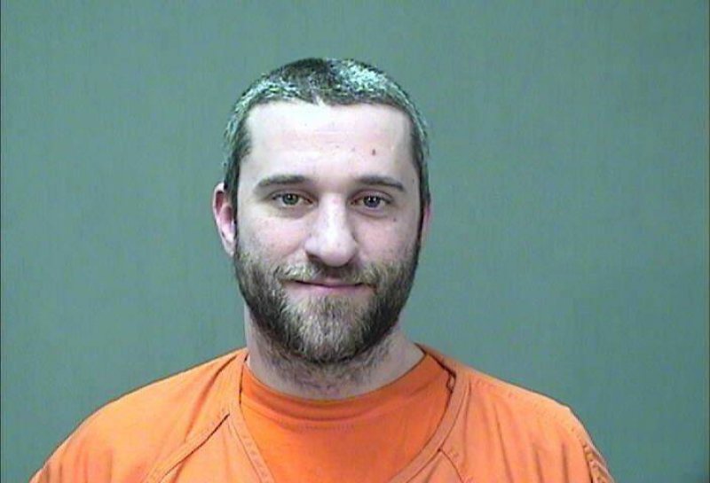 SUA: Actorul Dustin Diamond, "Screech" din ”Salvați de Clopoțel”, datorează fiscului 94.000 de dolari SUA: Actorul Dustin Diamond, "Screech" din ”Salvați de Clopoțel”, datorează fiscului 94.000 de dolari