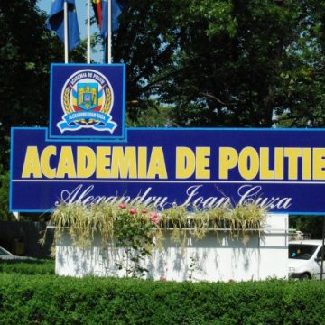 Înscrieri pentru admiterea la Academia de Poliție