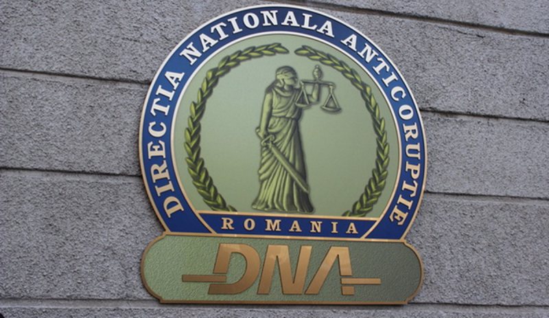 DNA: Agent de poliție din DGPMB, trimis în judecată pentru trafic de influență DNA: Agent de poliție din DGPMB, trimis în judecată pentru trafic de influență