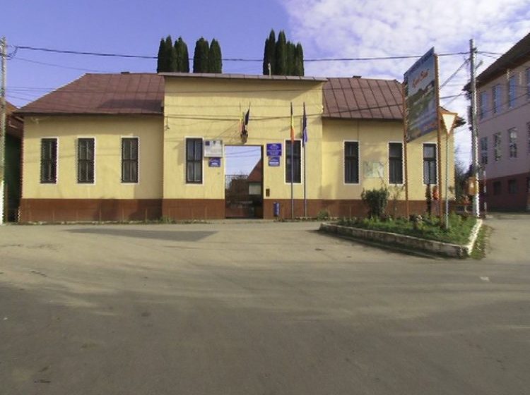 PUȘI PE TREABĂ: O investiție importantă e pe cale să fie demarată în comuna Ocna Șugatag