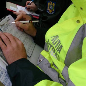 Unul n-avea permis, altul era băut