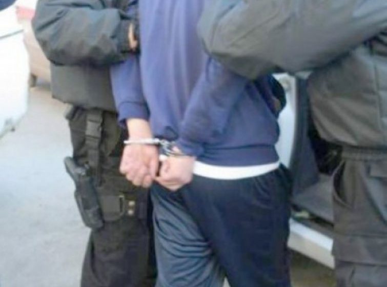 VIOLENŢĂ ÎN STRADĂ: Minori trimişi în judecată pentru tâlhărie calificată VIOLENŢĂ ÎN STRADĂ: Minori trimişi în judecată pentru tâlhărie calificată