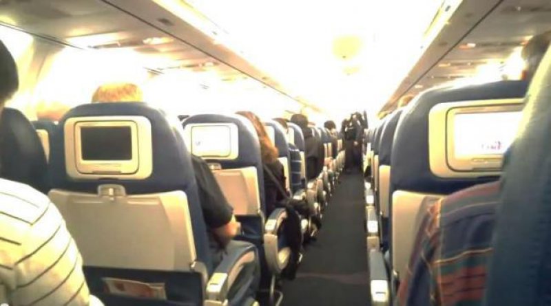 OPȚIUNI PENTRU CONFORT: Care sunt cele mai bune locuri dintr-un avion OPȚIUNI PENTRU CONFORT: Care sunt cele mai bune locuri dintr-un avion