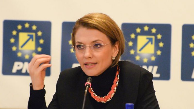 GORGHIU: Îmi asum o demisie dacă nu în jurul PNL se va face majoritatea parlamentară care să dea noul premier GORGHIU: Îmi asum o demisie dacă nu în jurul PNL se va face majoritatea parlamentară care să dea noul premier