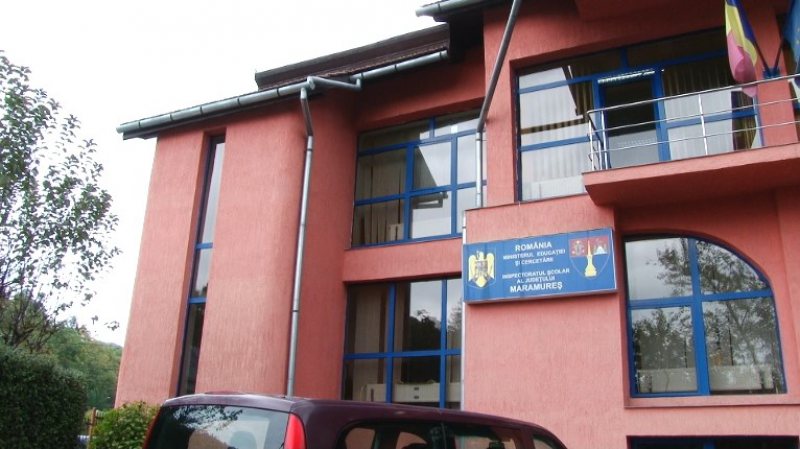 DASCĂLI LA CONCURS: Peste 200 de candidați înscriși pentru posturi de director și director adjunct DASCĂLI LA CONCURS: Peste 200 de candidați înscriși pentru posturi de director și director adjunct