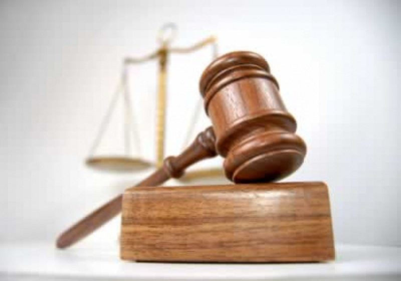 EXCEPȚIE: Într-o anumită situație, poți fi considerat (legal) major chiar dacă încă ești minor