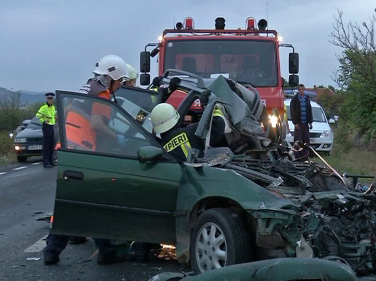 ACCIDENT MORTAL: Un tânăr de 19 ani a decedat ACCIDENT MORTAL: Un tânăr de 19 ani a decedat