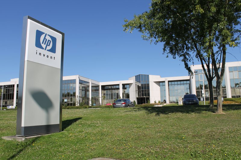 LIPSĂ DE CLIENȚI: HP va concedia 4.000 de angajați în următorii trei ani LIPSĂ DE CLIENȚI: HP va concedia 4.000 de angajați în următorii trei ani