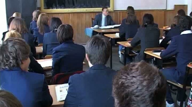 MODIFICĂRI: MENCS lansează în consultare publică proiectul legislativ pentru dezvoltarea învățământului profesional-dual MODIFICĂRI: MENCS lansează în consultare publică proiectul legislativ pentru dezvoltarea învățământului profesional-dual