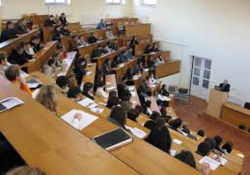 PREMIERĂ: Universitatea "Babeş-Bolyai" lansează primul program postuniversitar anticorupţie şi integritate